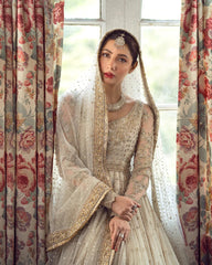 Faiza Saqlain – Anamta (Beige)